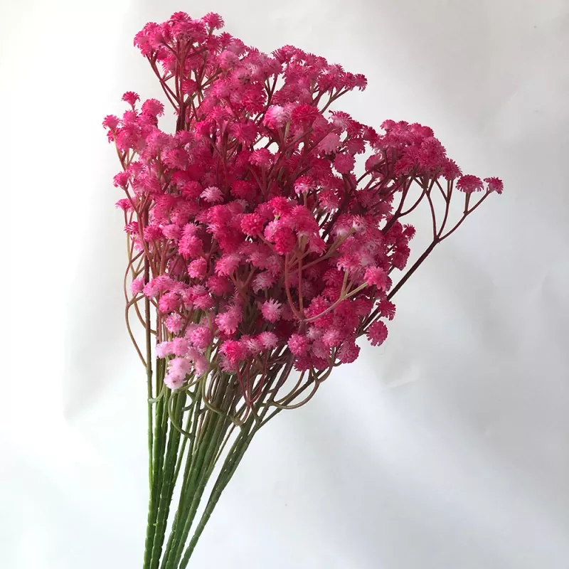 Ce efecte decorative unice pot aduce florile artificiale la tine acasă?