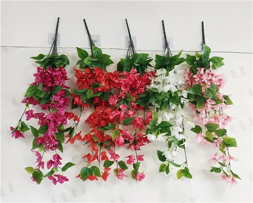 Cum să alegeți florile artificiale potrivite pentru magazinul dvs.?