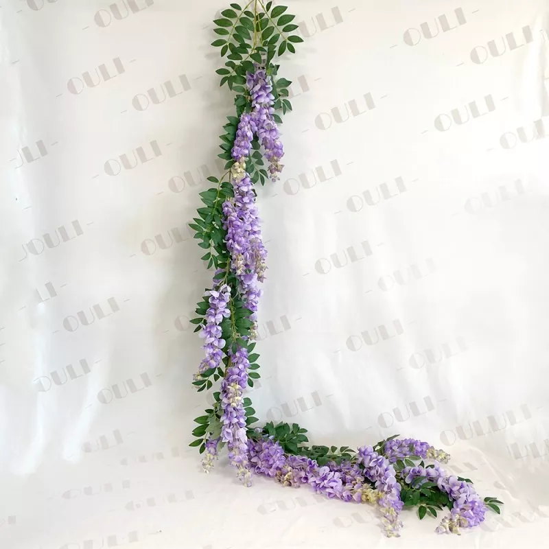 Viță de vie Wisteria falsă
